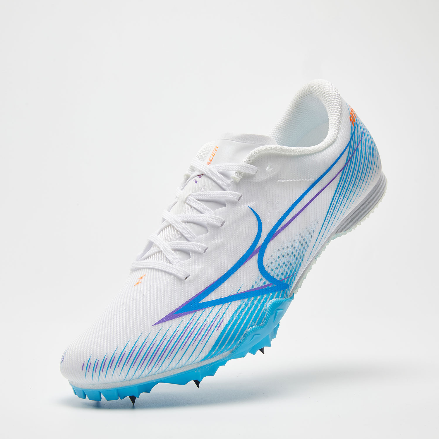 Отличия тренировочных и соревновательных шиповок: как выбрать правильную модель